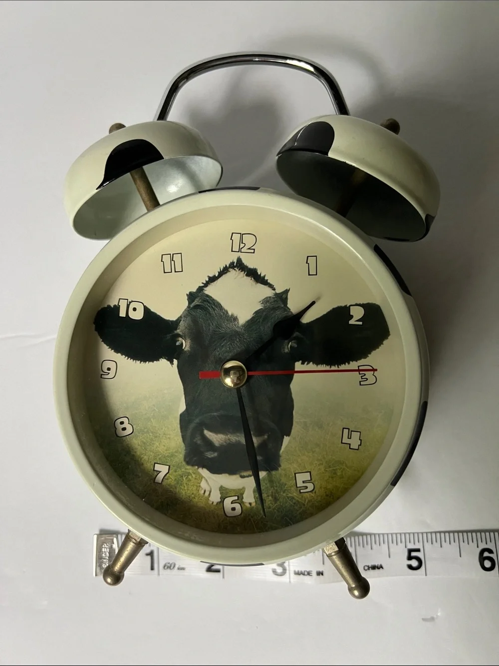 Cream Vintage-Style Cow Face Twin Bell Alarm Clock - Unbranded